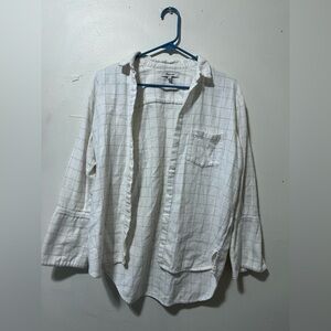 Madewell Woman’s Flannel Button Down Shirt